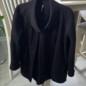 Women’s Mondetta fleece jacket.